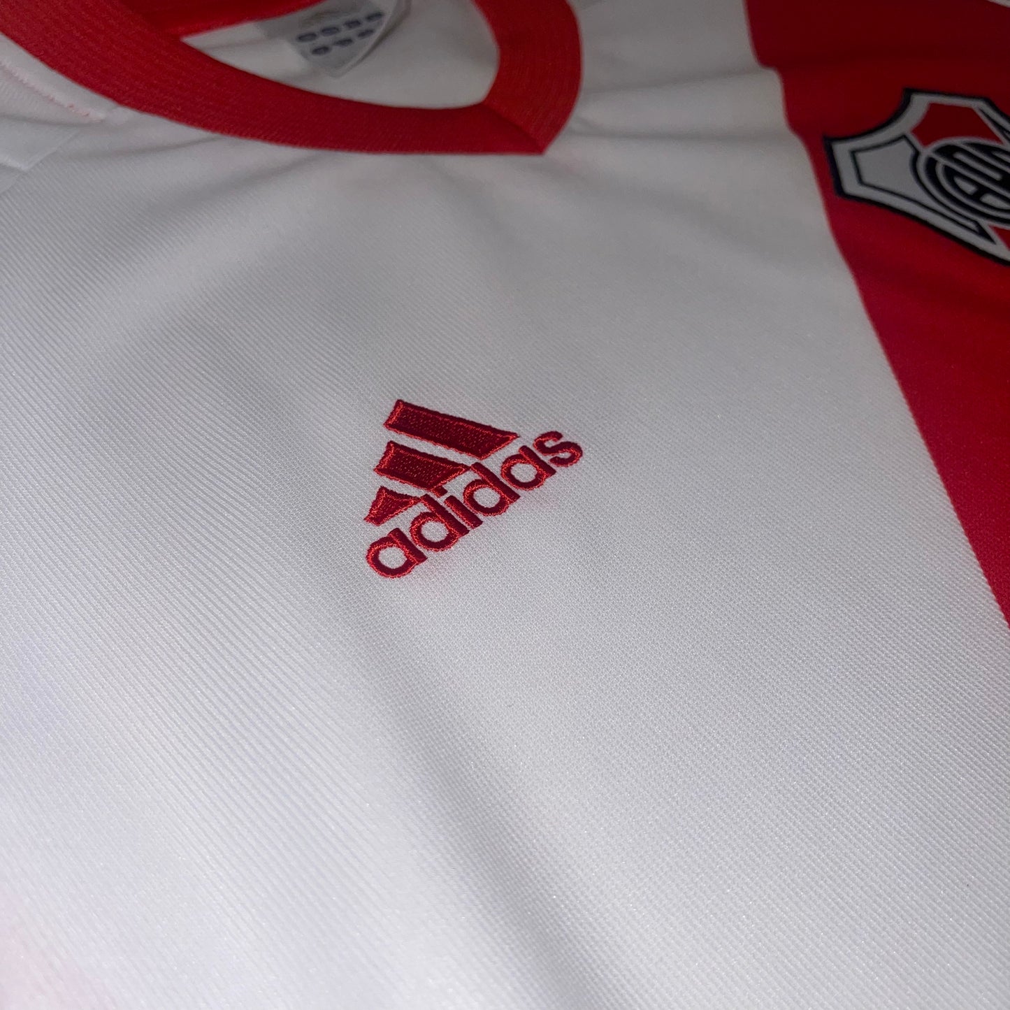 River Plate 03/04 Local M