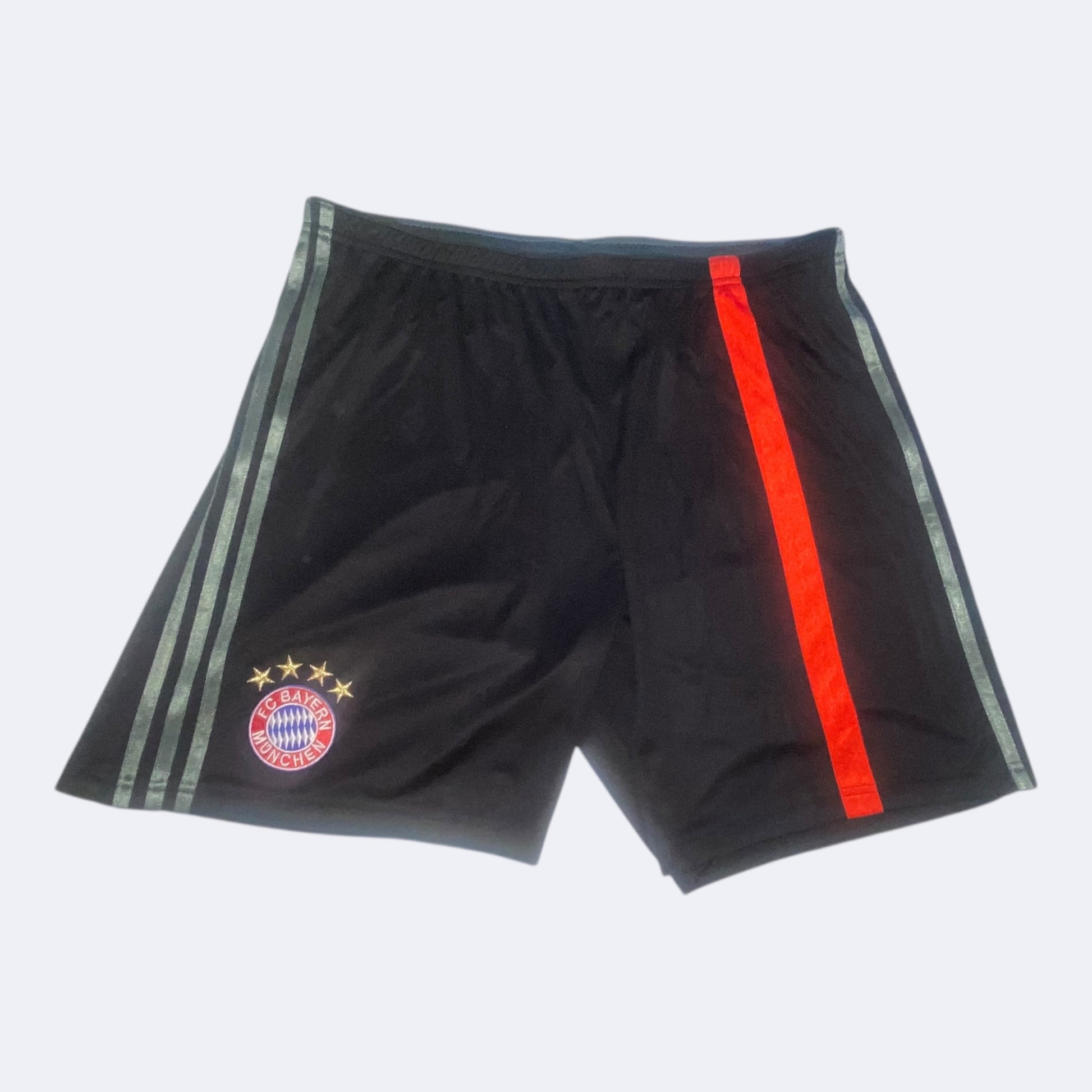 Bayern Munich 14/15 Away Shorts XL – CamiClasica
