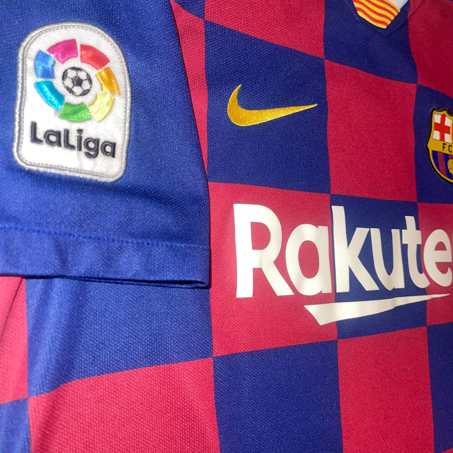Barcelona 19/20 Local #10 Messi L