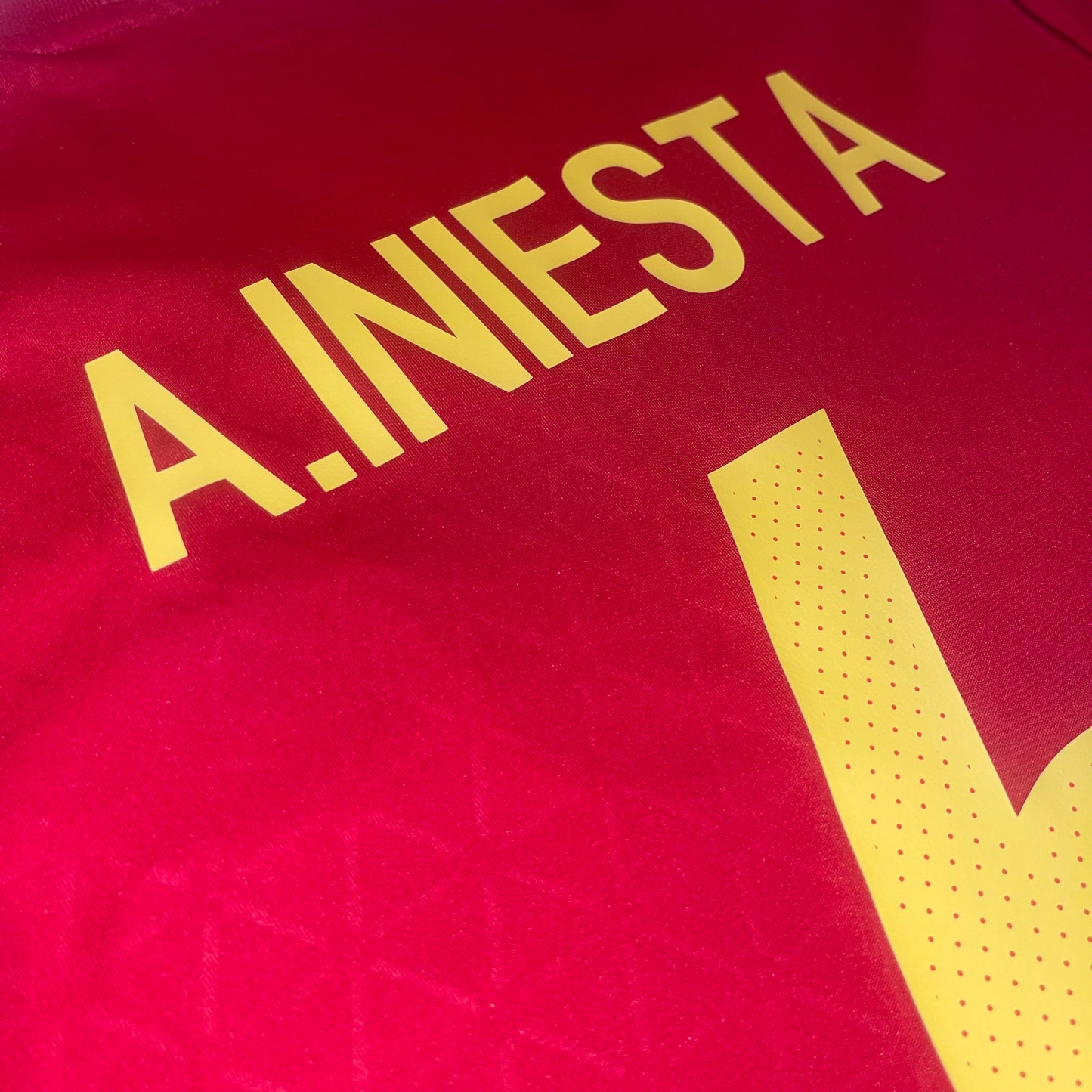 España 2016 Local #6 Iniesta S