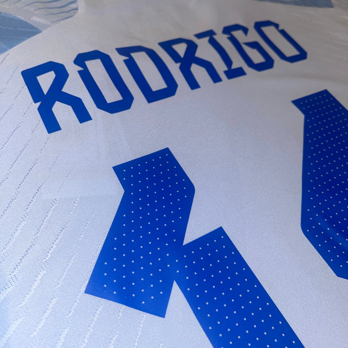 España 2022 Visitante Player Version #16 Rodri L