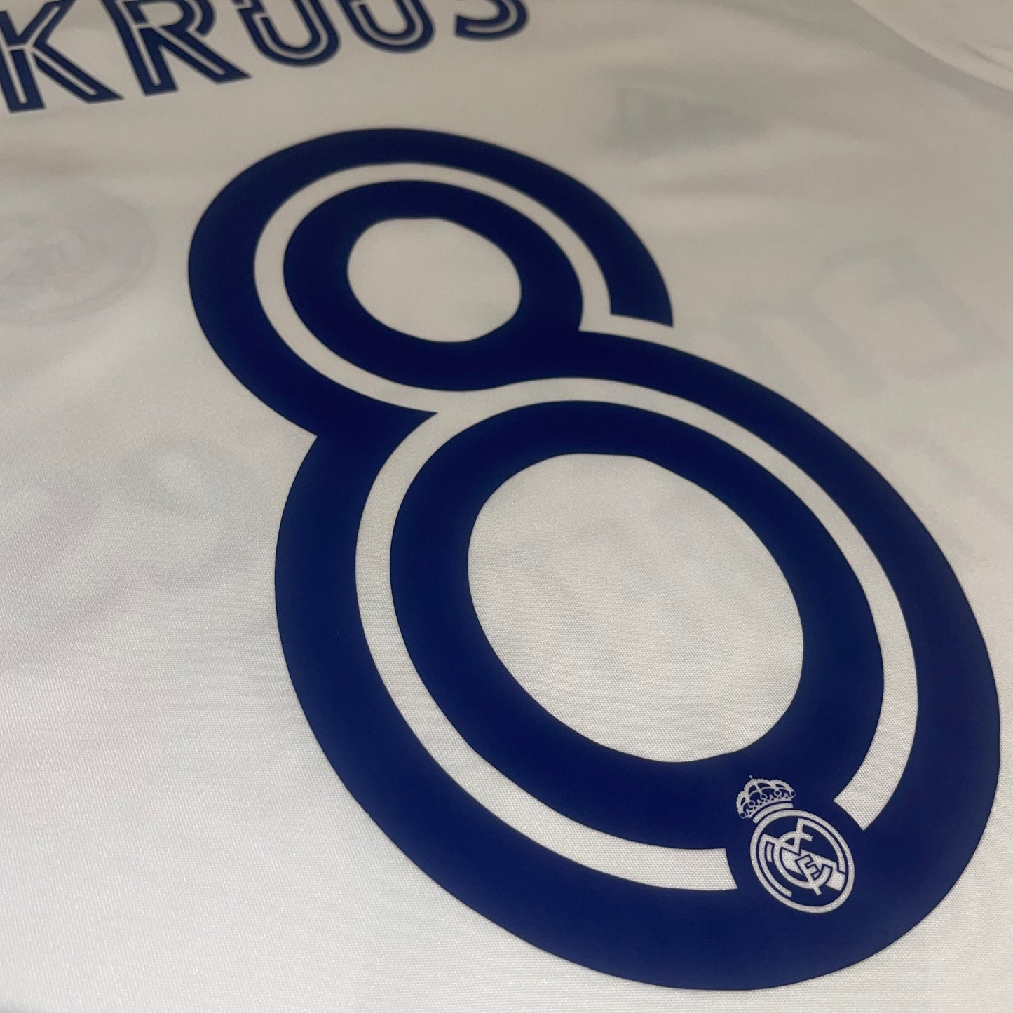 Real Madrid 20/21 Local #8 Kroos S