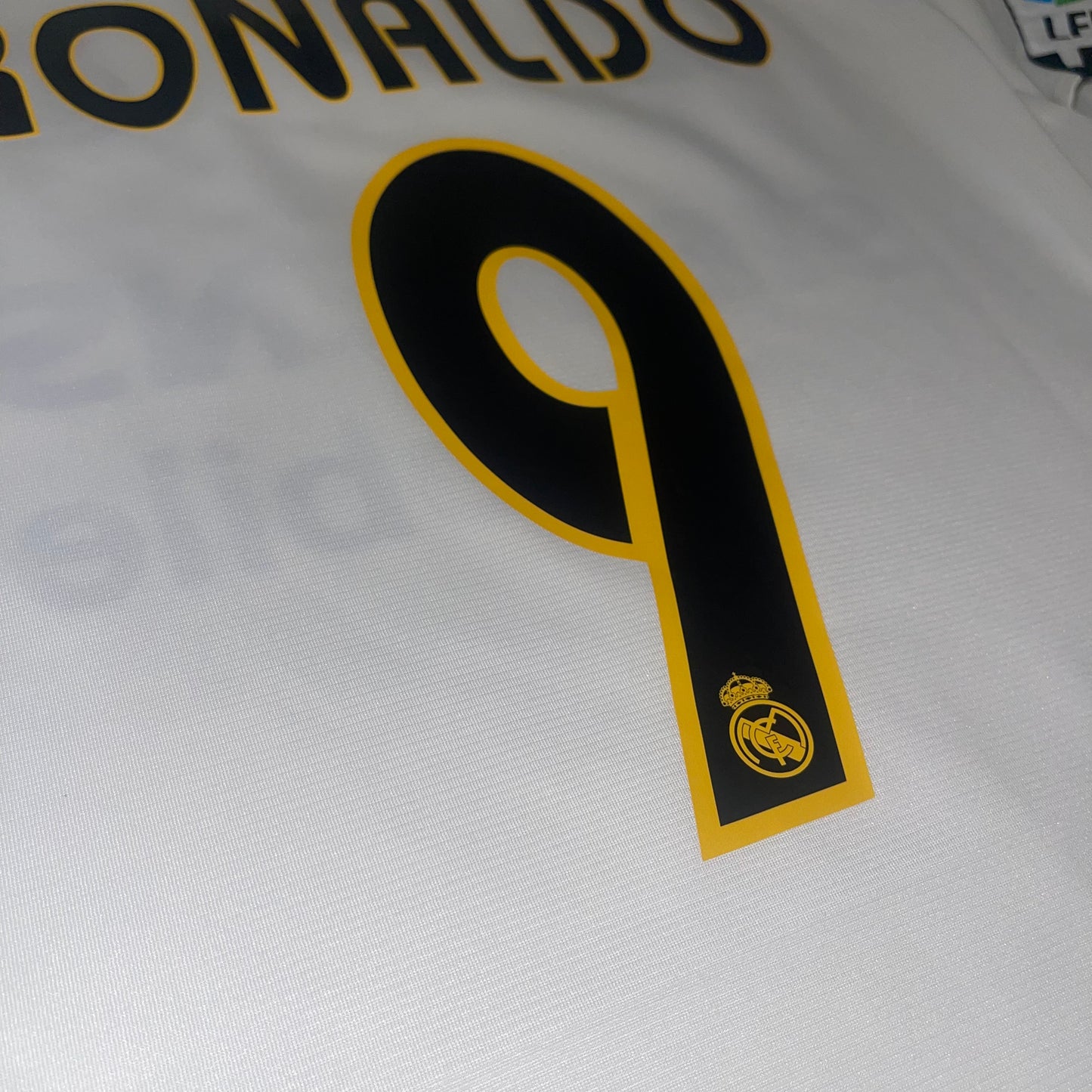 Real Madrid 03/04 Local #9 Ronaldo XL