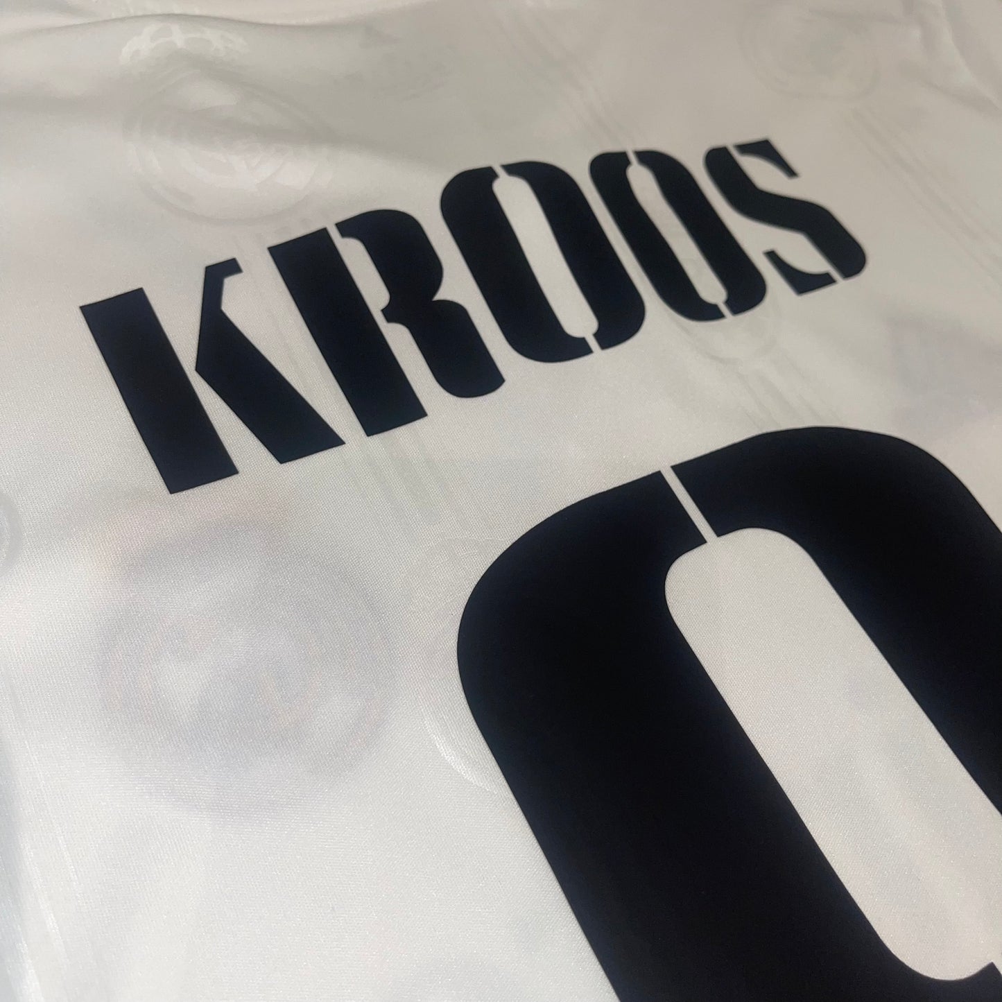 Real Madrid 22/23 Local #8 Kroos S