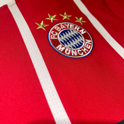 Bayern Munich 17/18 Local M