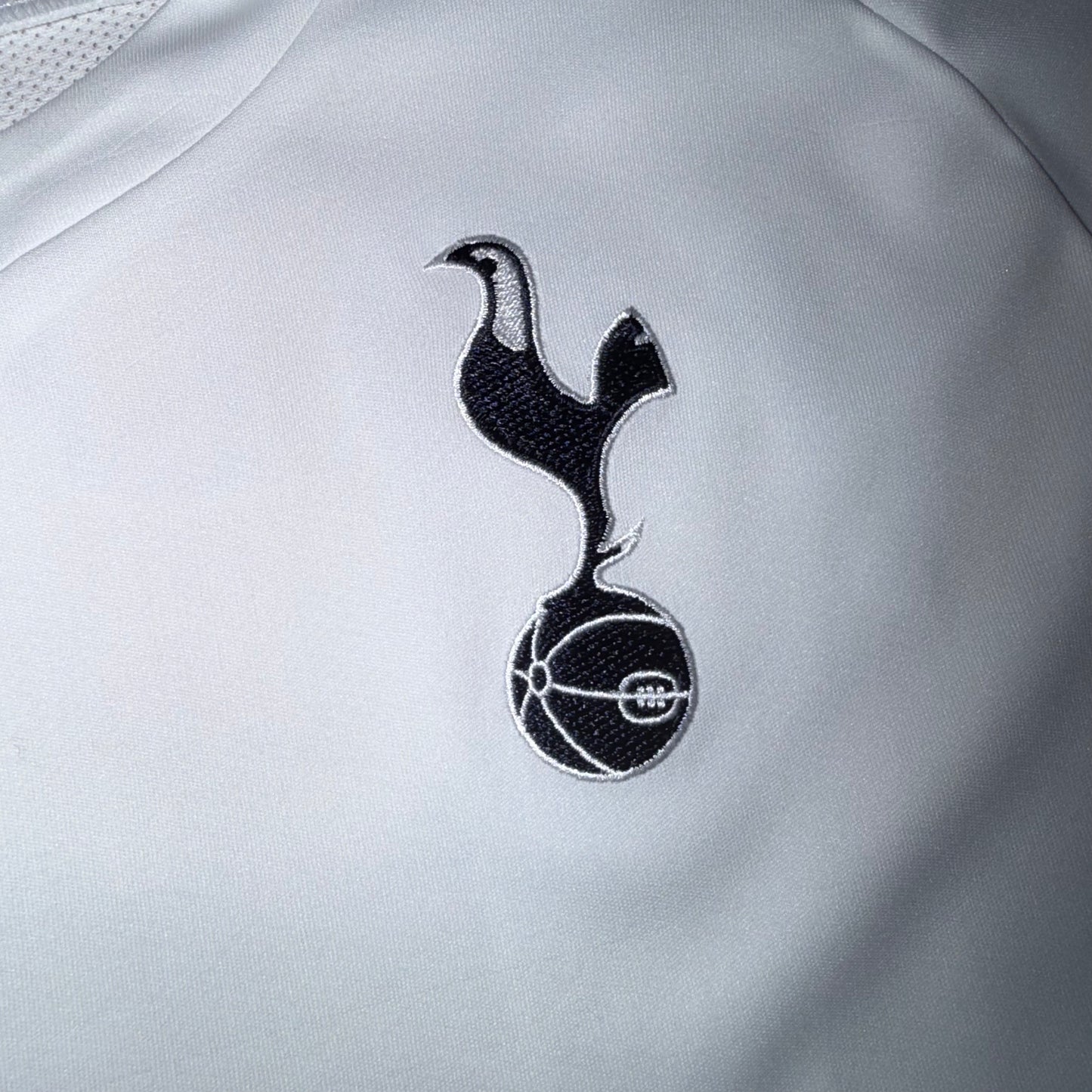 Tottenham 11/12 Local #14 Modric M