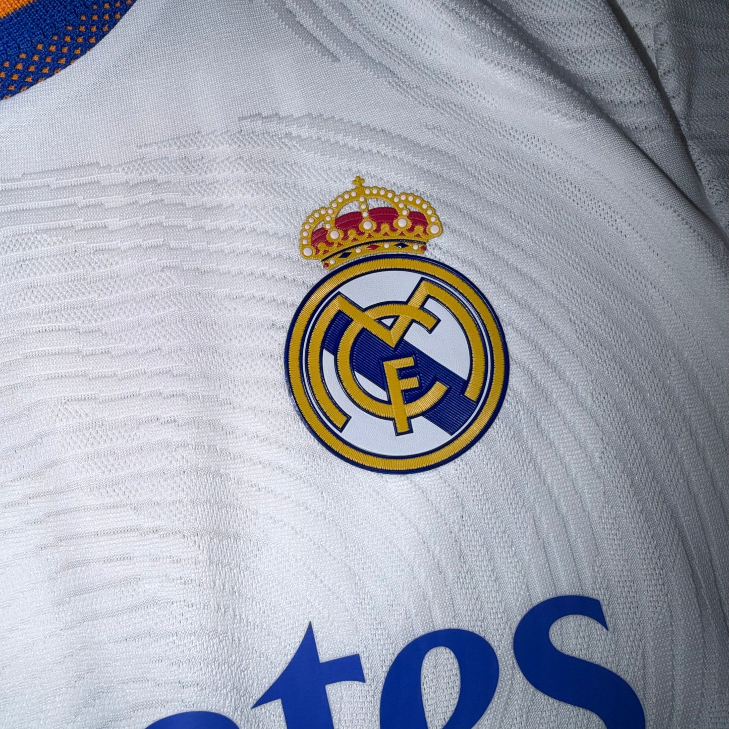 Real Madrid 21/22 Local Player Version #20 Vinicius S