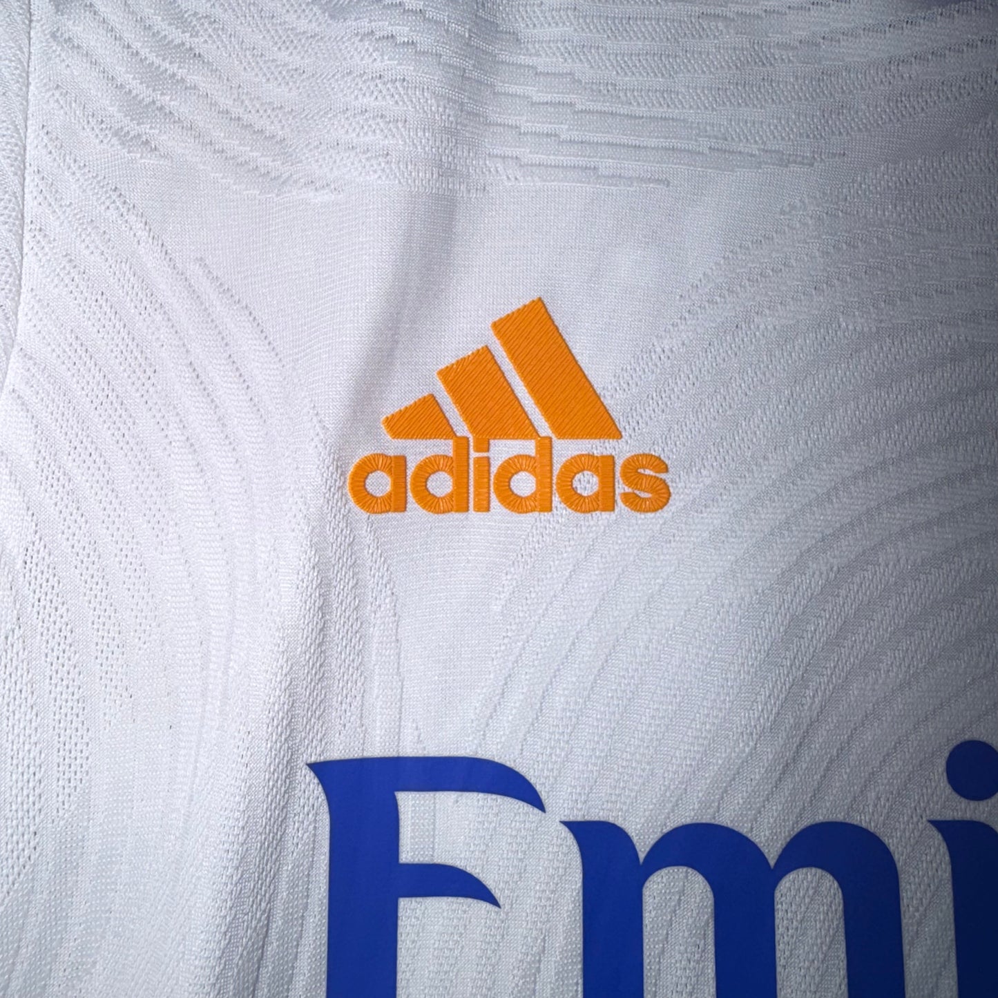Real Madrid 21/22 Local Player Version #20 Vinicius S