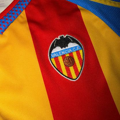 Valencia 15/16 Visitante 140