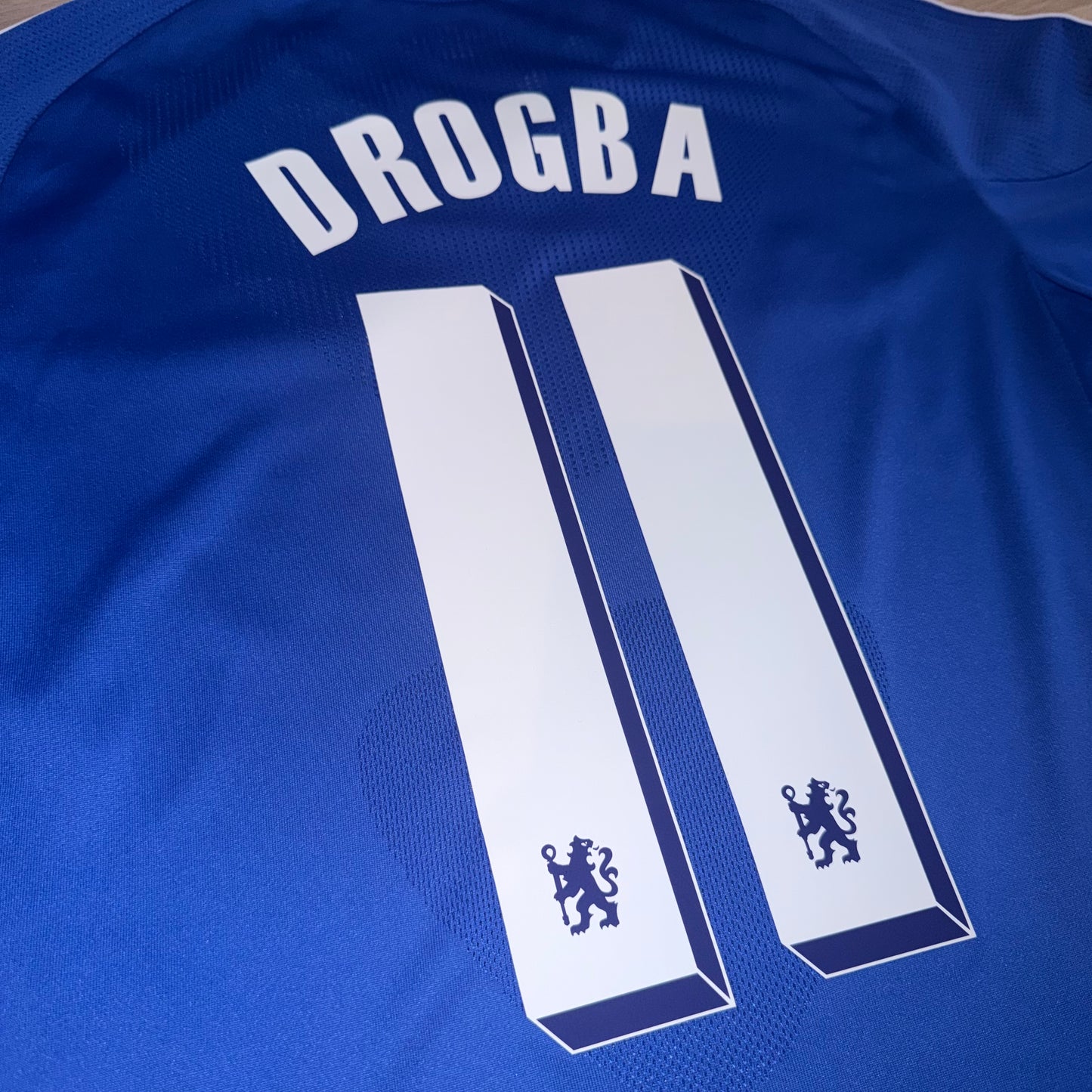 Chelsea 10/11 Local #11 Drogba S