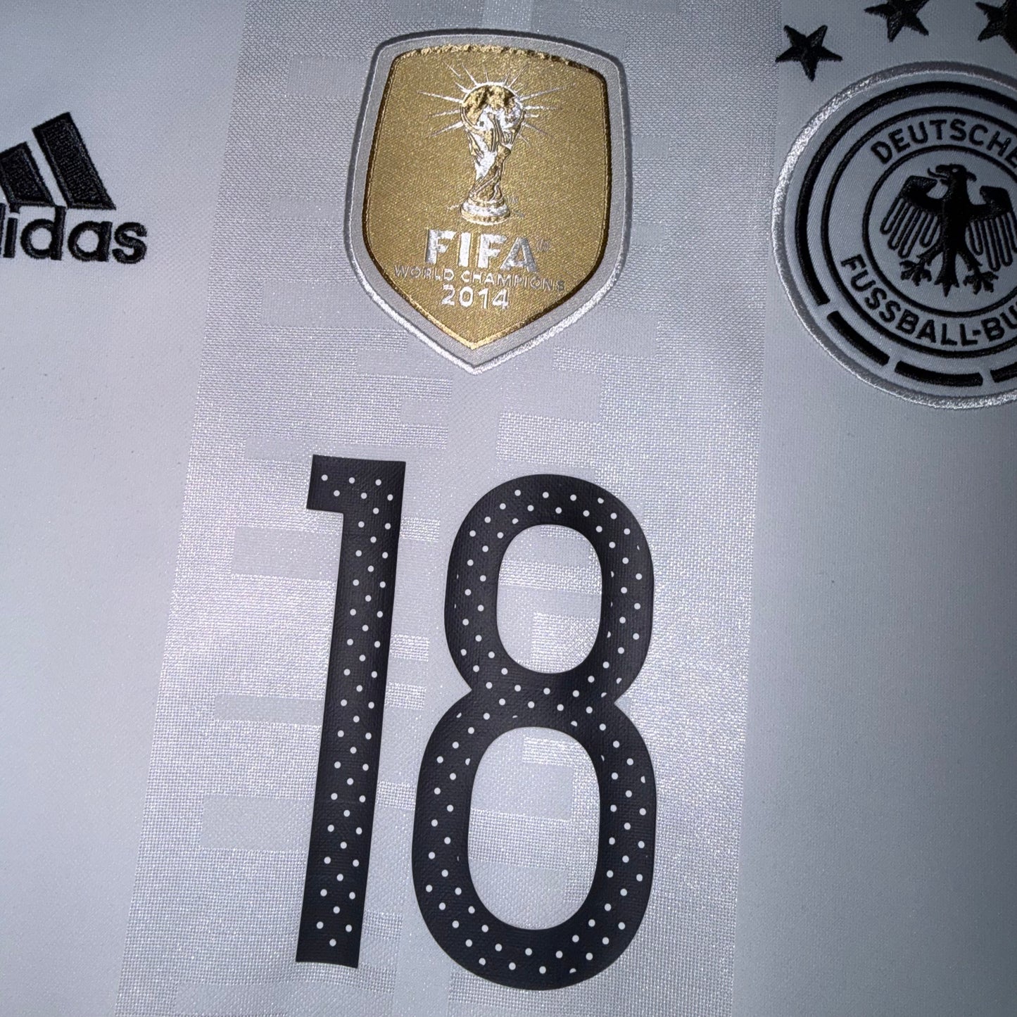 Alemania 2016 Local #18 Kroos M