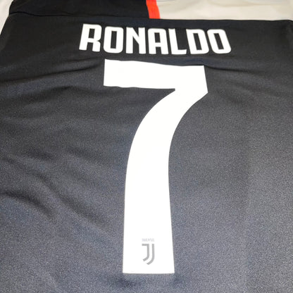 Juventus 19/20 Local #7 Ronaldo L