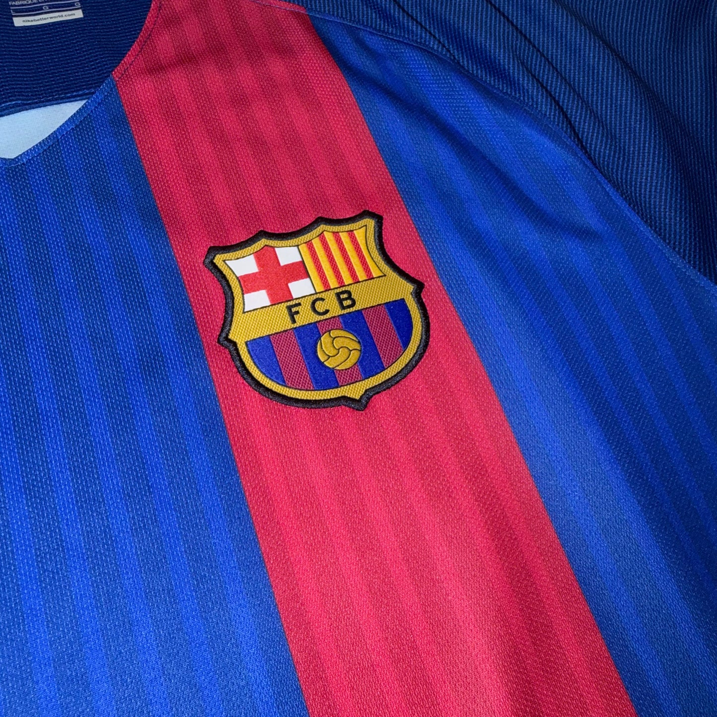 Barcelona 16/17 Local #11 Neymar L