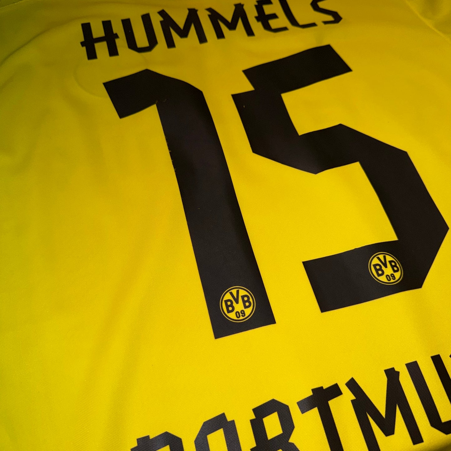 Borussia Dortmund 13/14 Local #15 Hummels L
