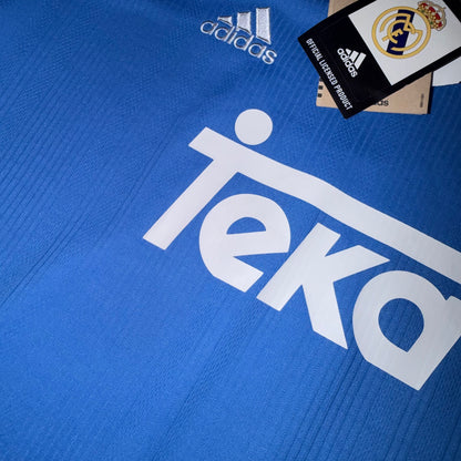 Real Madrid 99/01 Alternativa M