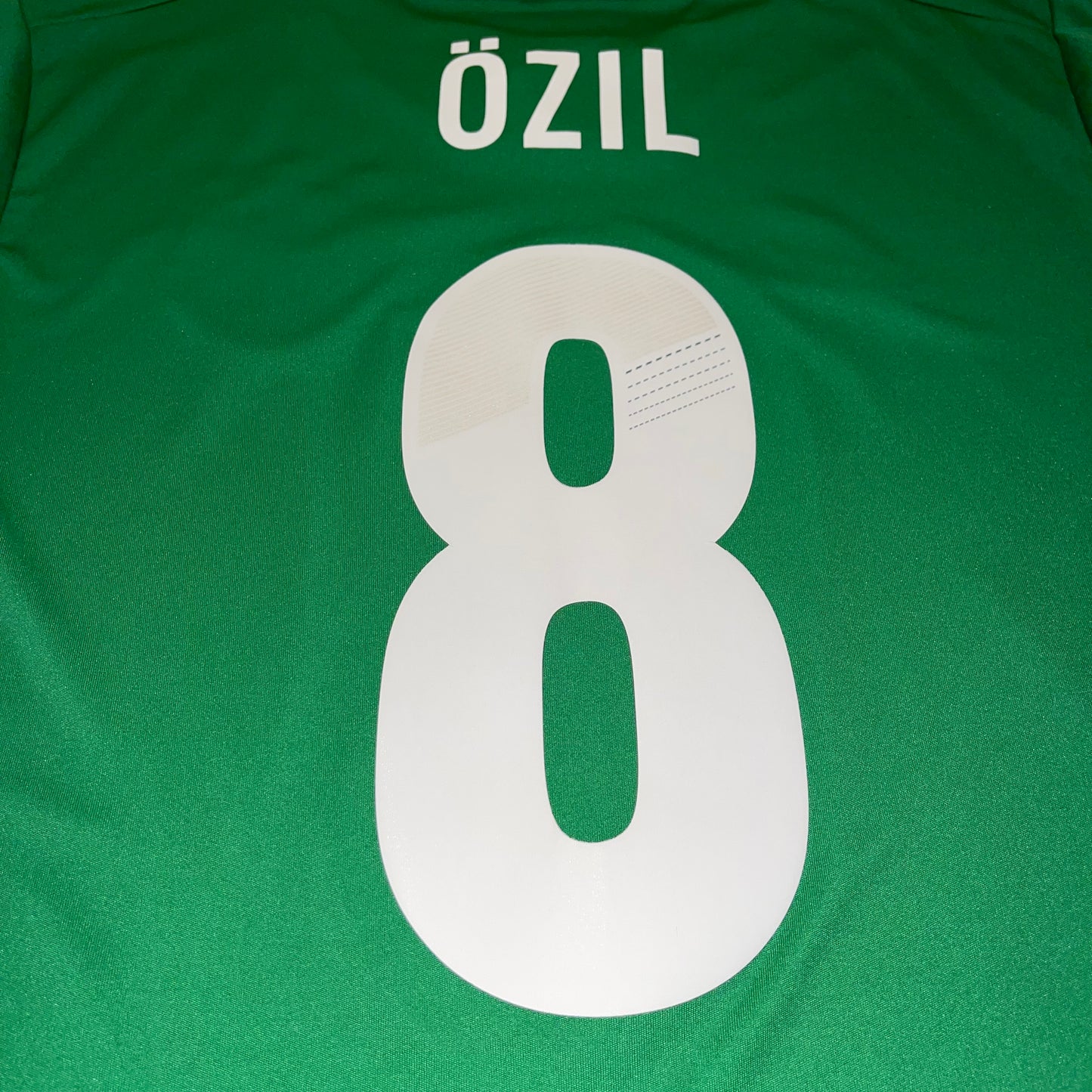Alemania 2012 Visitante #8 Ozil S