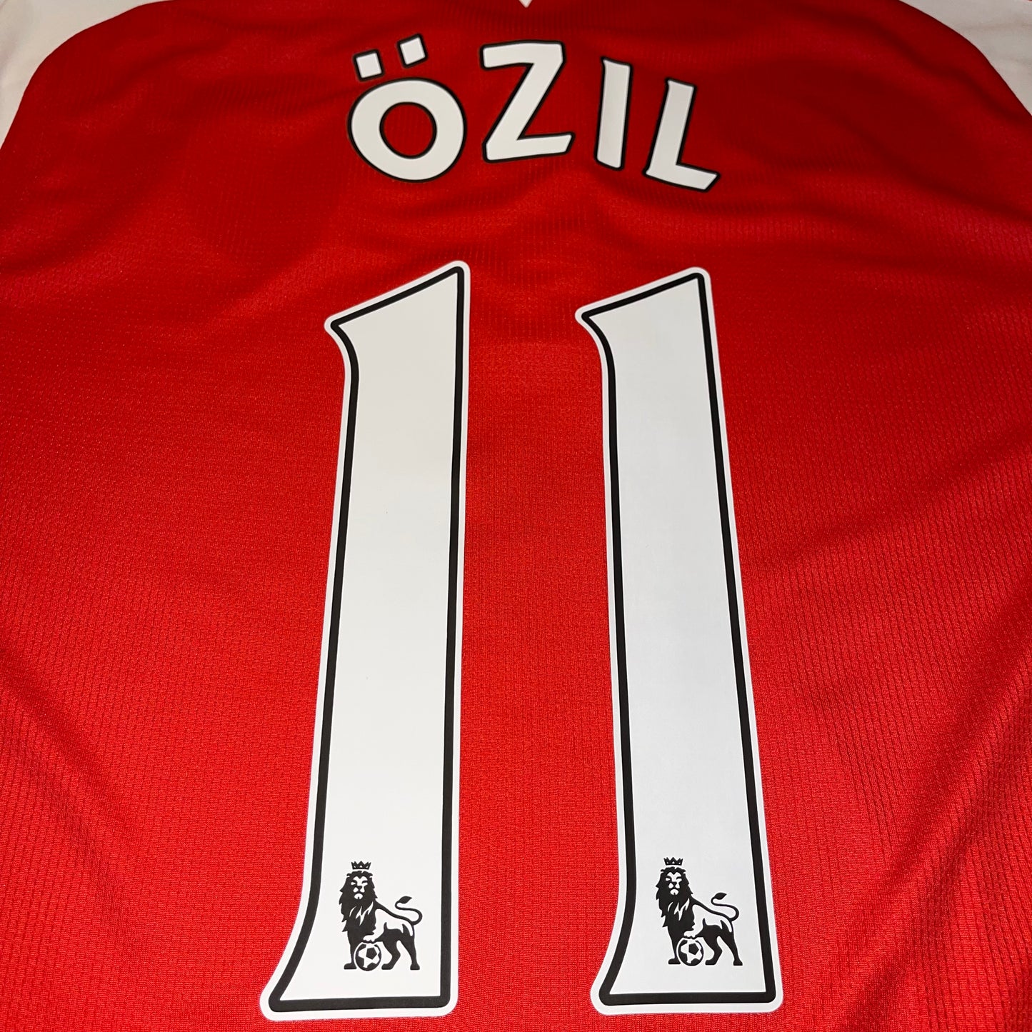 Arsenal 15/16 Local #11 Ozil M