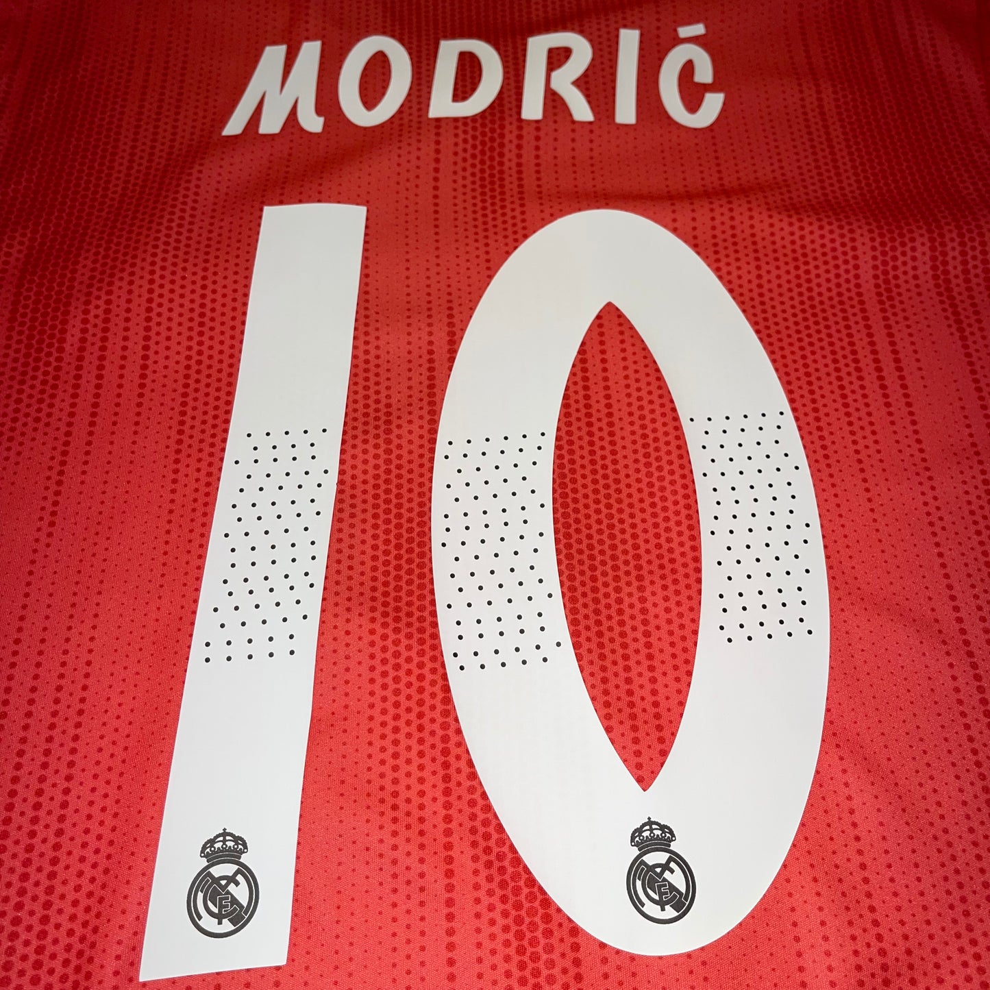 Real Madrid 18/19 Alternativa #10 Modric M