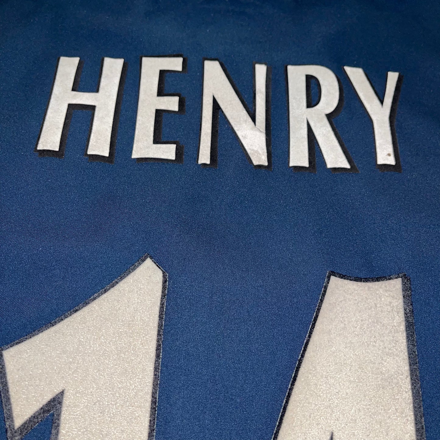 Arsenal 02/03 Visitante #14 Henry L