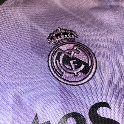 Real Madrid  22/23 Visitante XL