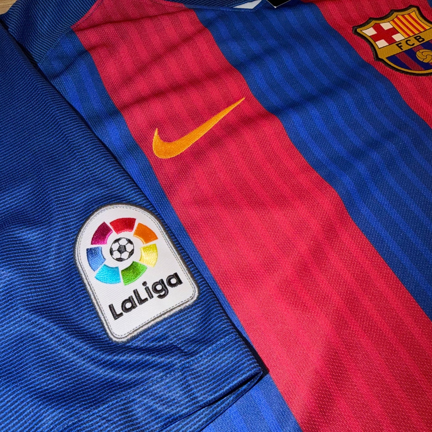 Barcelona 16/17 Local L
