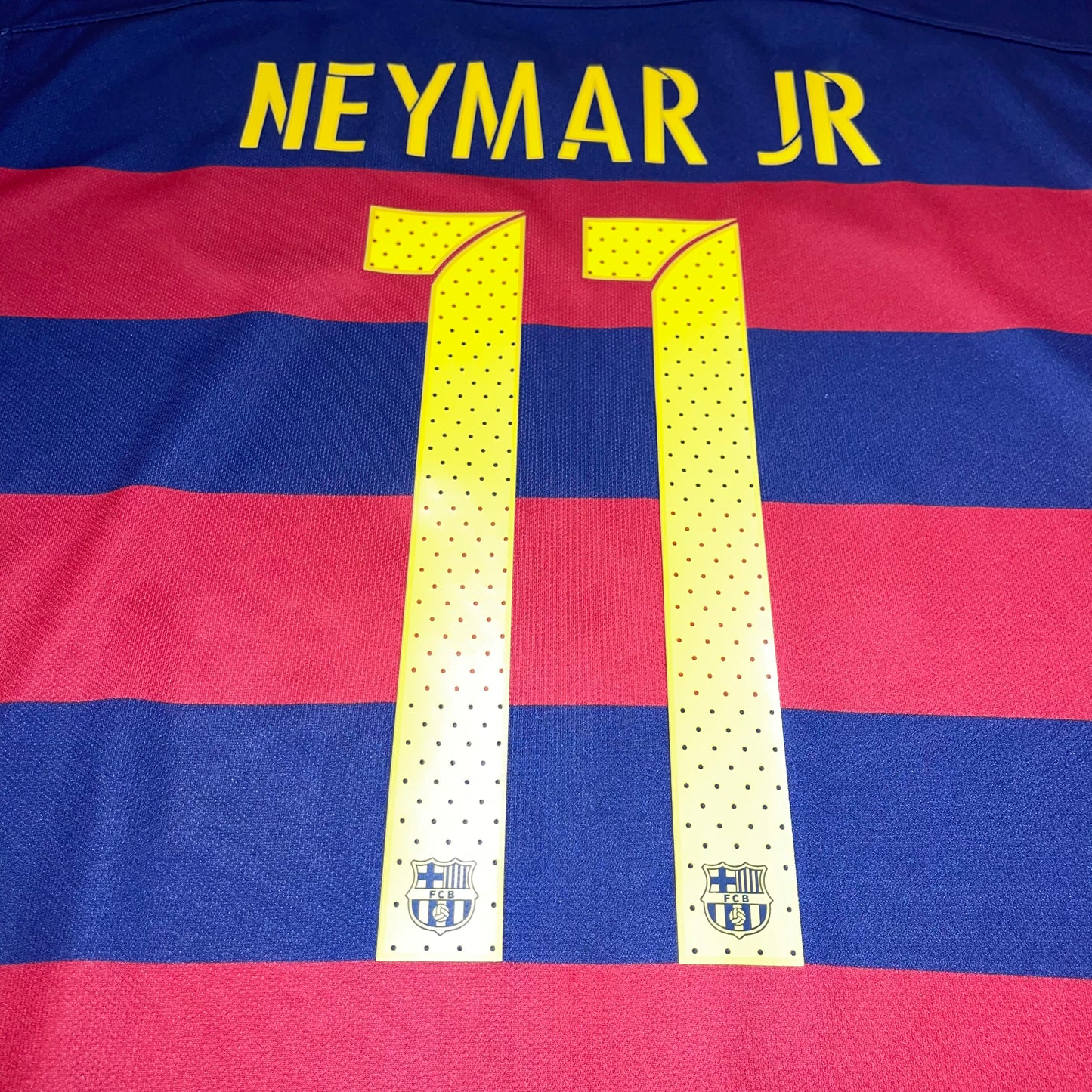 Barcelona 15/16 Local #11 Neymar L