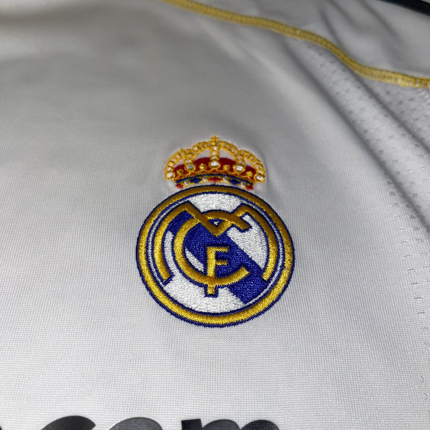 Real Madrid 09/10 Local #20 Higuain L