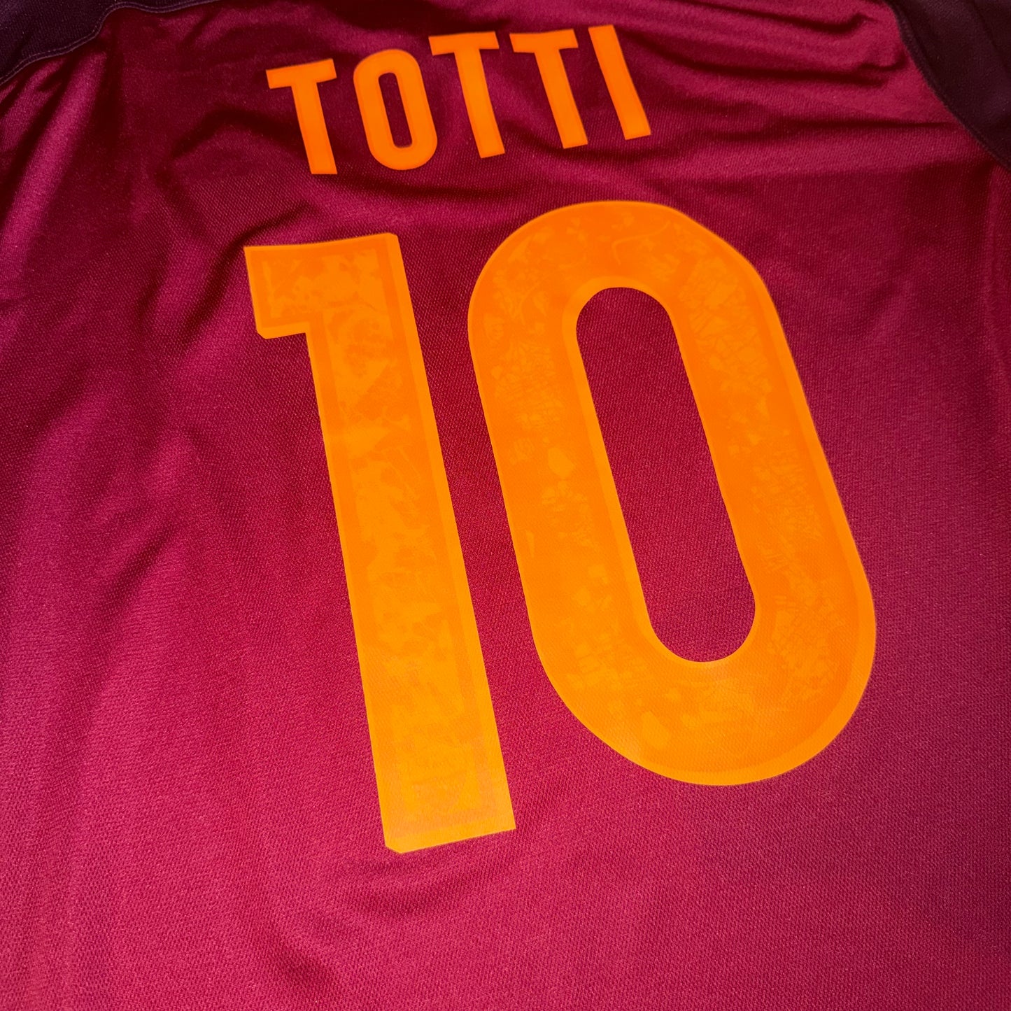 AS Roma 15/16 Local #10 Totti L