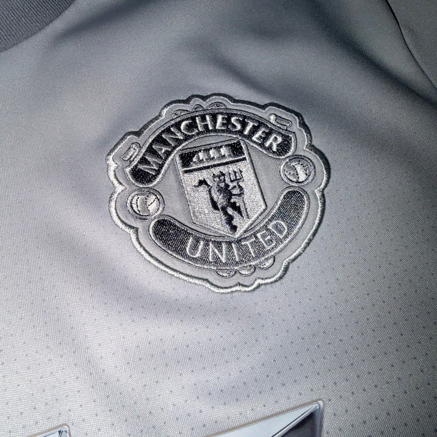 Manchester United 17/18 Alternativa #6 Pogba L