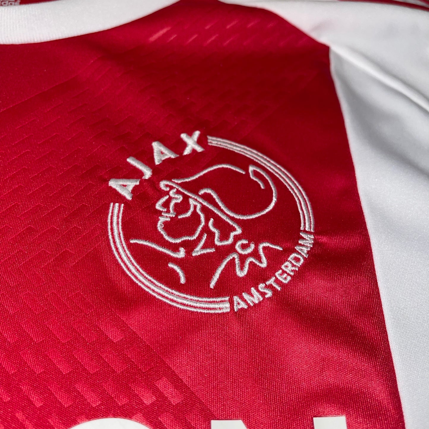 Ajax 10/11 Local L