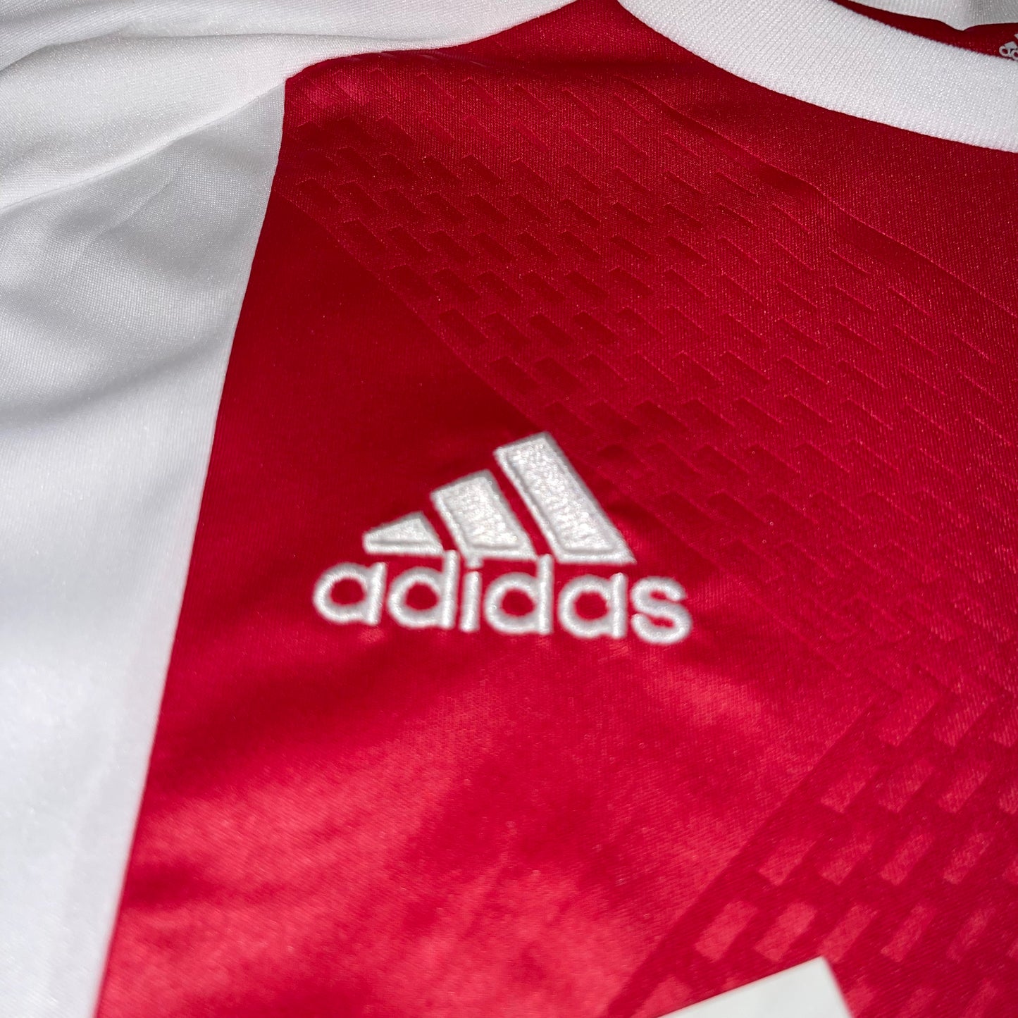 Ajax 10/11 Local L