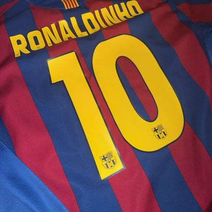Barcelona 05/06 Local #10 Ronaldinho L