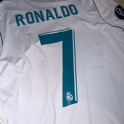 Real Madrid 17/18 Local #7 Ronaldo M