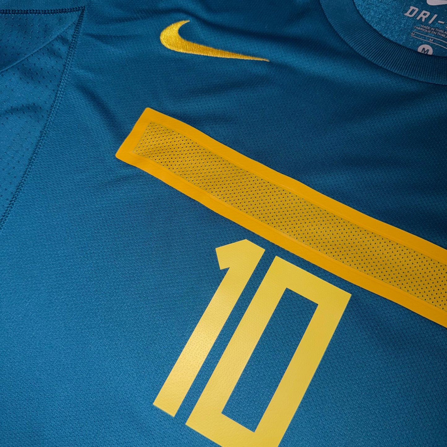 Brasil 2011 Visitante #10 Ronaldinho M