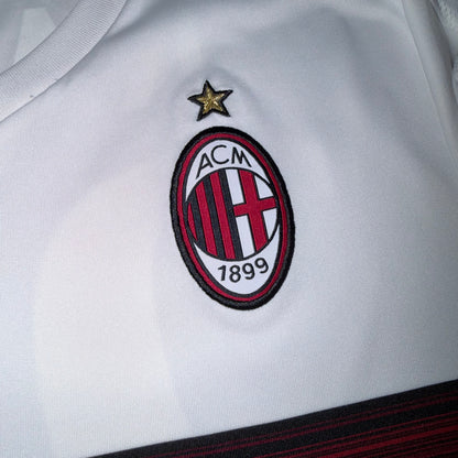 AC Milan 15/16 Visitante #22 Kaka M