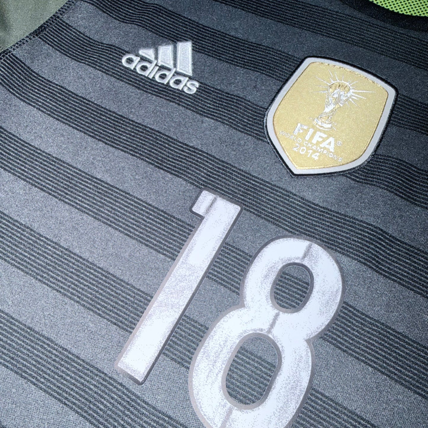 Alemania 2016 Visitante #18 Kroos M