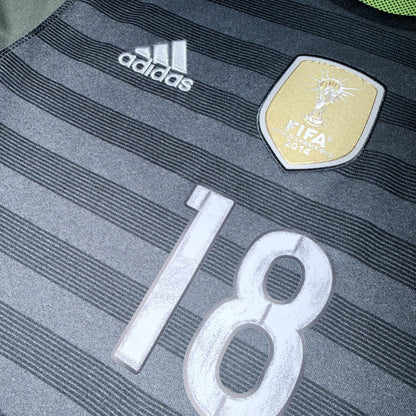 Alemania 2016 Visitante #18 Kroos M