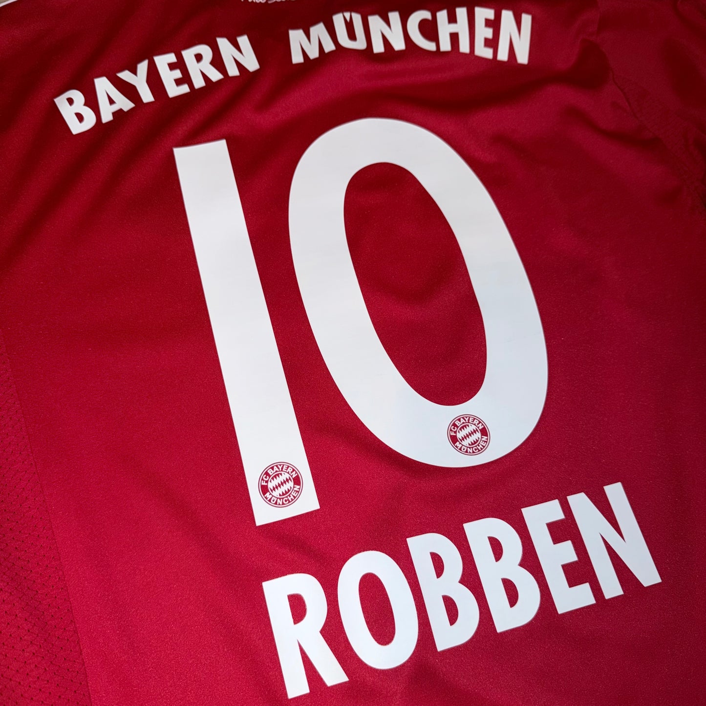 Bayern Munich 13/14 Local #10 Robben L