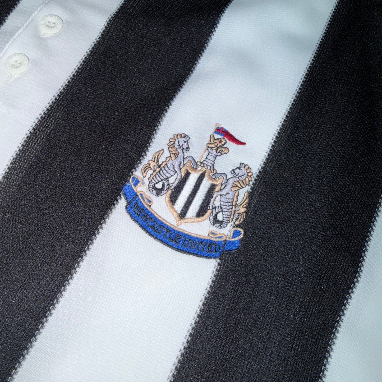 Newcastle 95/96 Local 2XL