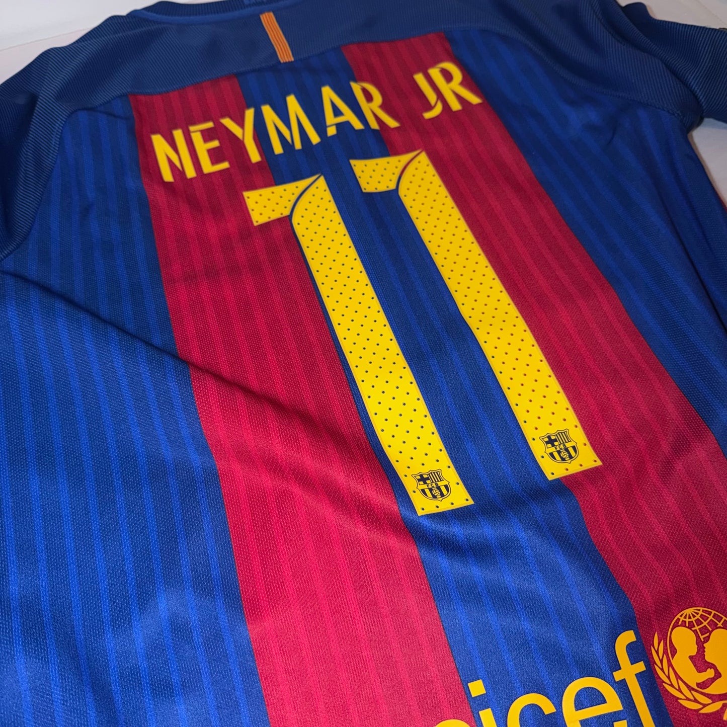 Barcelona 16/17 Local #11 Neymar M