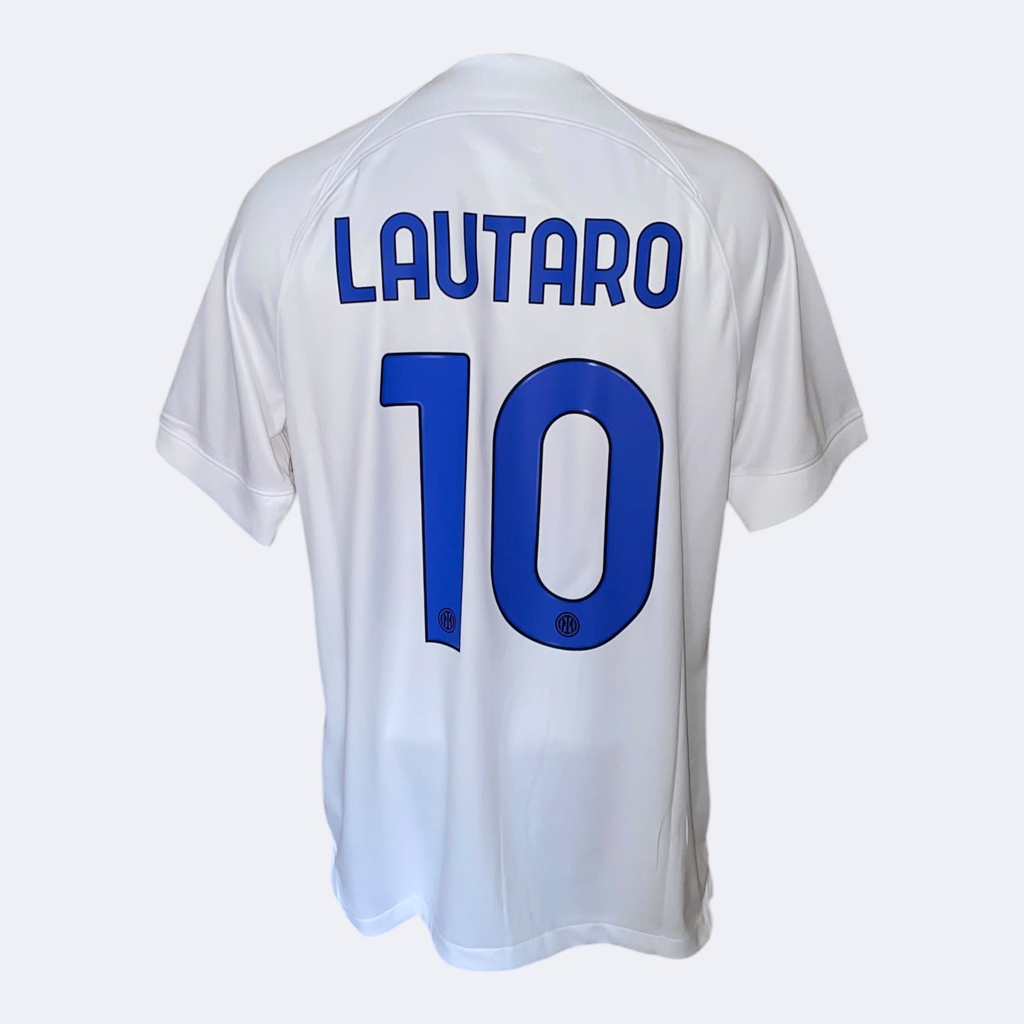 Inter Milan 23/24 Visitante #10 Lautaro M