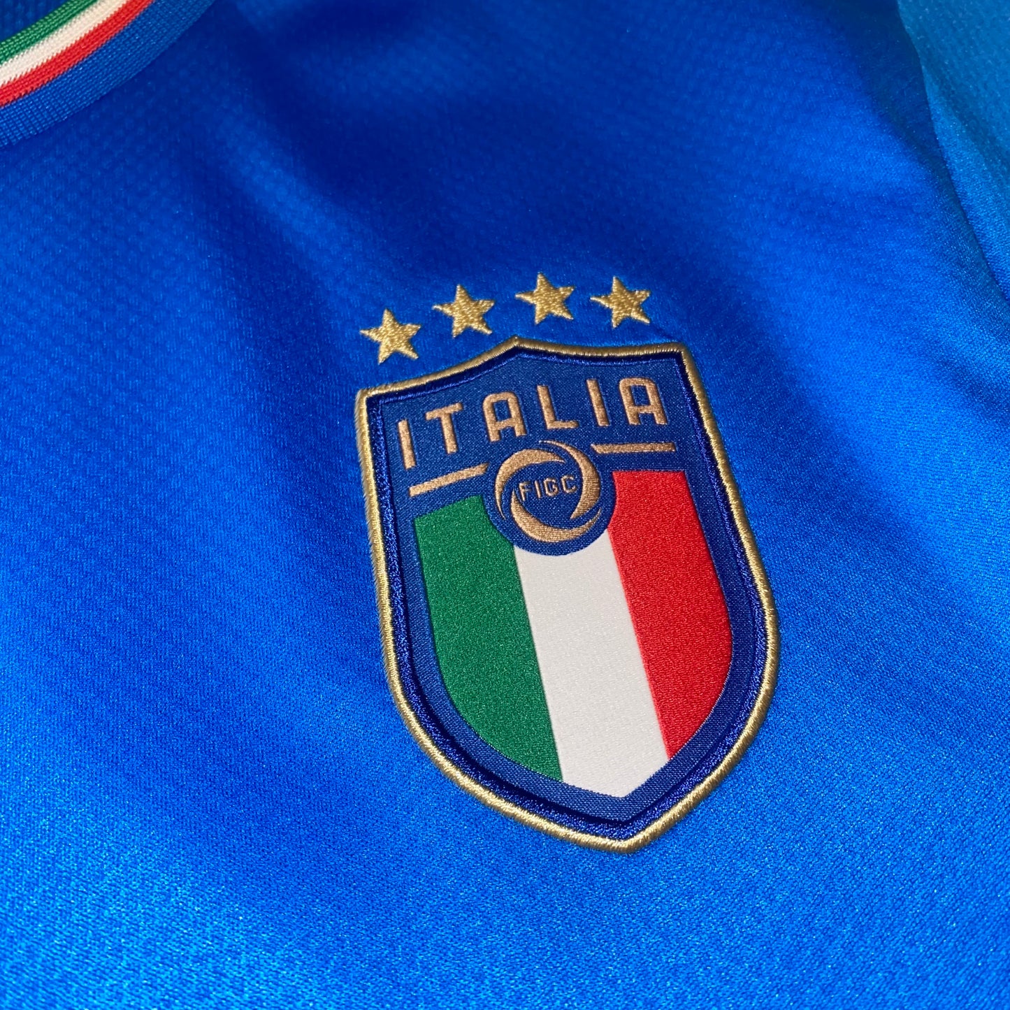 Italia 2022 Local L