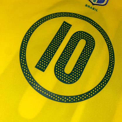 Brasil 2004 Local #10 Ronaldinho XL