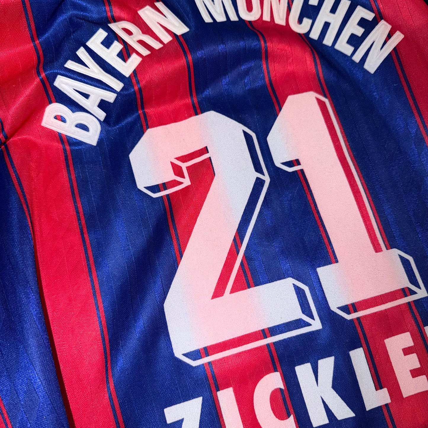 Bayern Munich 1995/97 Local #21 Zickler XL