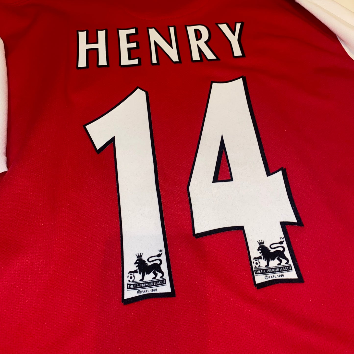 Arsenal 06/07 Local #14 Henry L