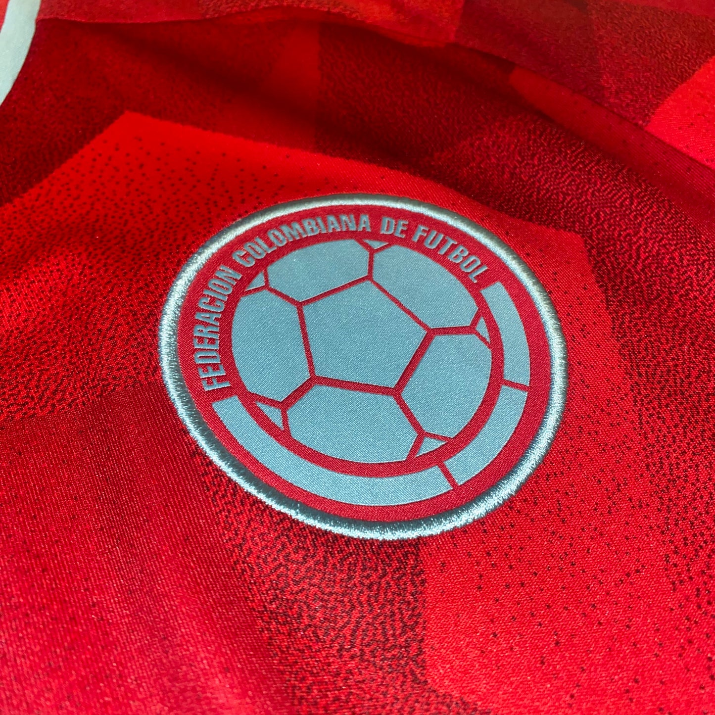Colombia 2022 Visitante #10 James L
