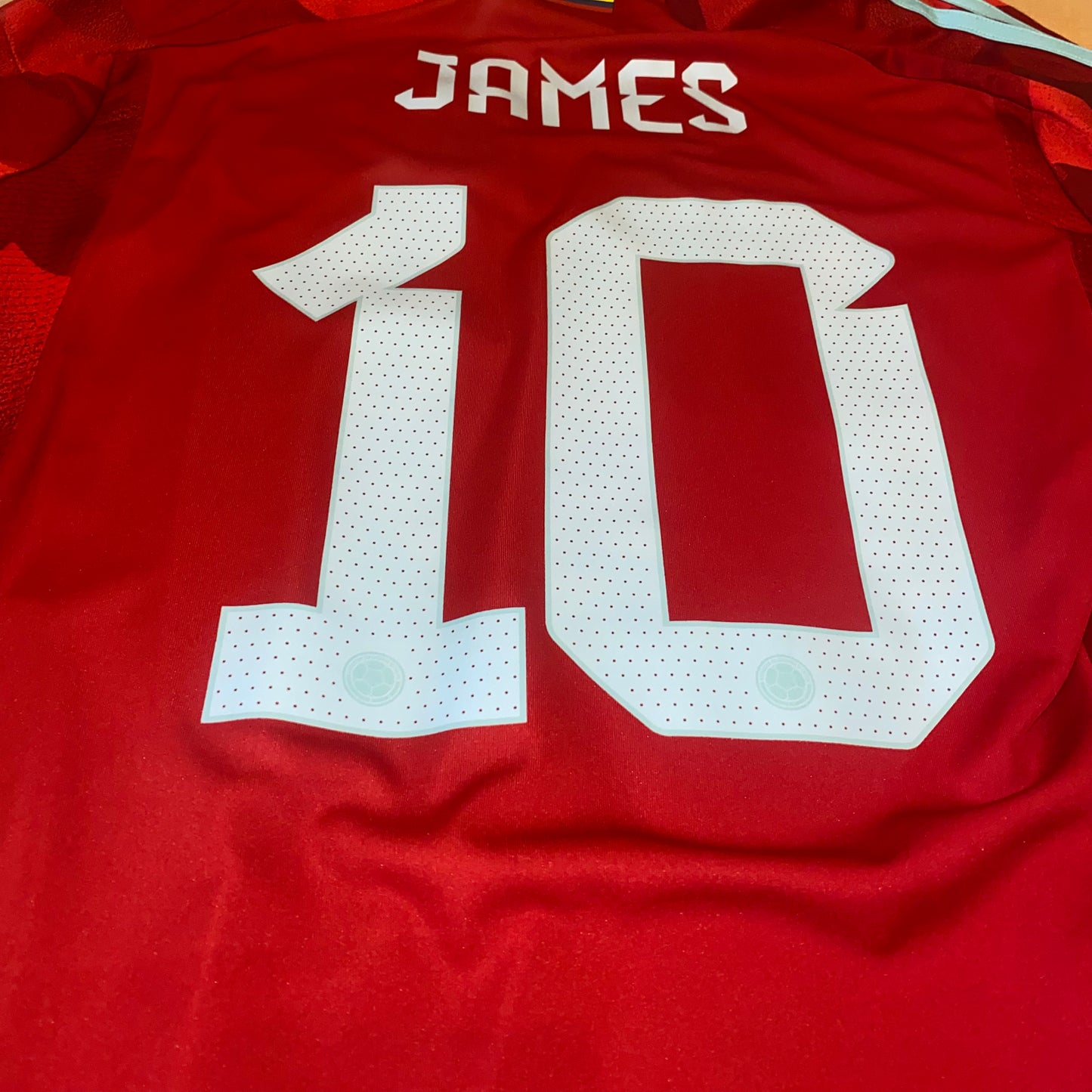 Colombia 2022 Visitante #10 James L