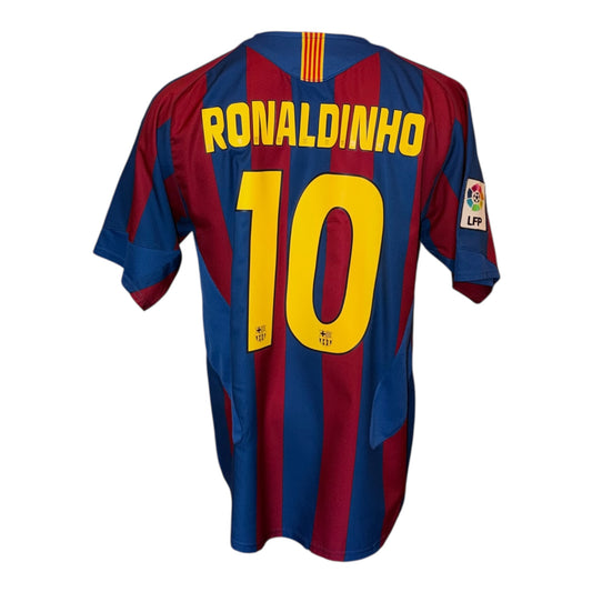 Barcelona 05/06 Local #10 Ronaldinho M