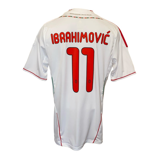 AC Milan 10/11 visitante #11 ibrahimovic M