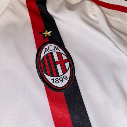 AC Milan 10/11 visitante #11 ibrahimovic M